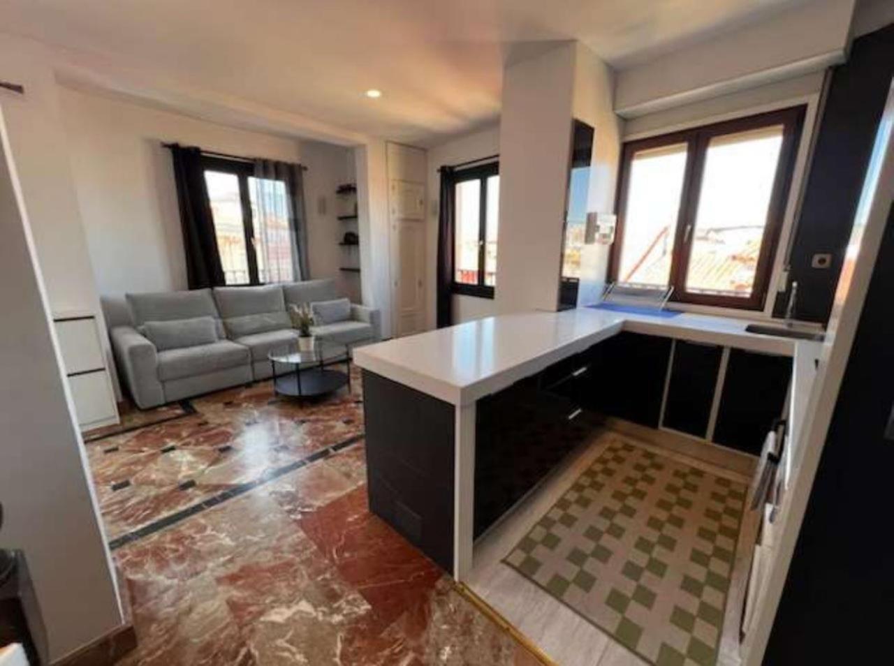 Apartamentos El Tiempo Мадрид Экстерьер фото
