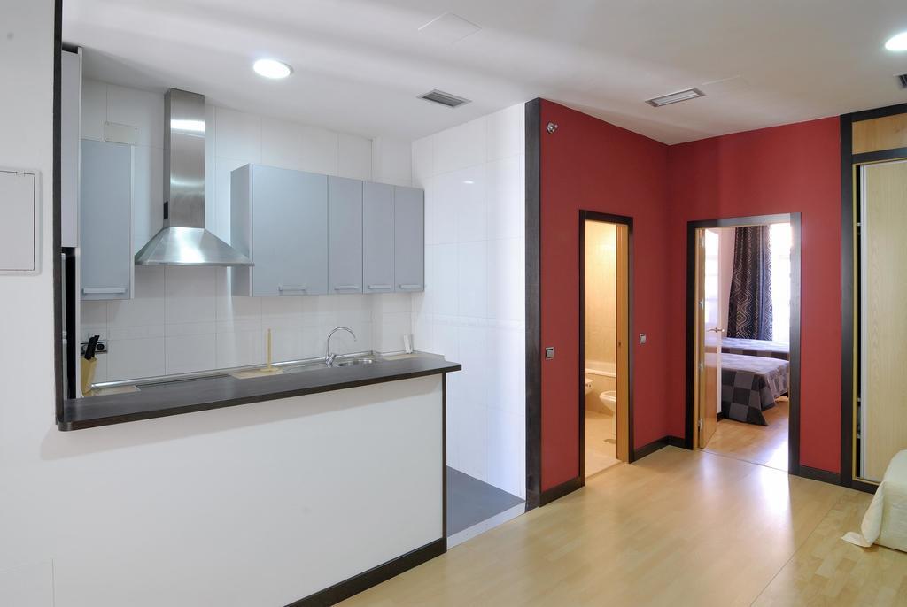 Apartamentos El Tiempo Мадрид Экстерьер фото