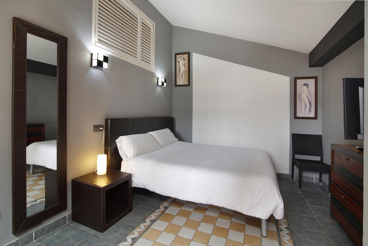 Apartamentos El Tiempo Мадрид Экстерьер фото